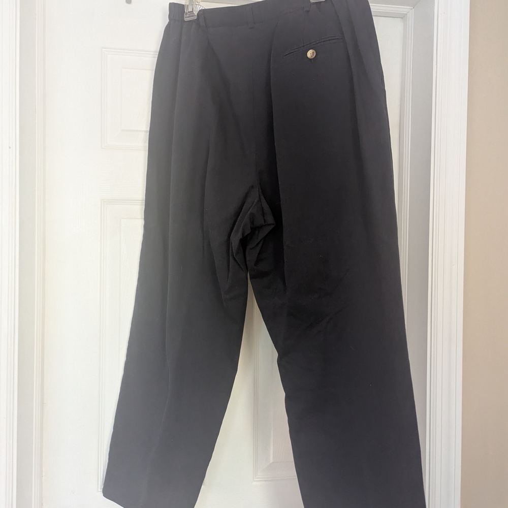 Lot Of 4 Sise 16 Capri Pants Evan Picone, Talbot, Madison & Mercer and Madison - Picture 7 of 15